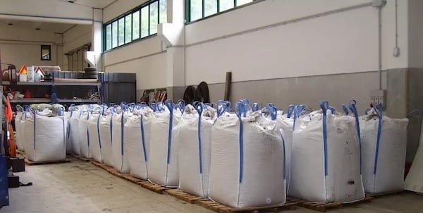 تصویر 4 از گونی ضایعاتی ضد پارگی و مقاوم در شرایط سخت